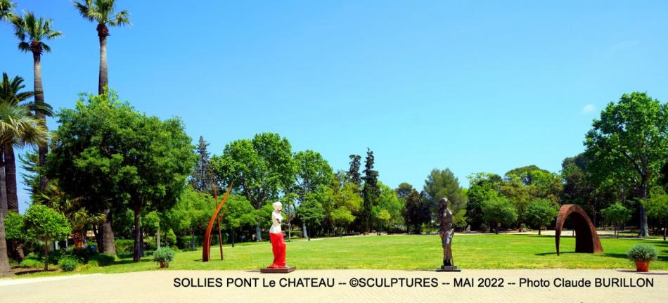 Photographe Claude Burillon : SOLLIES PONT Le CHATEAU -- 2 ème BIENNALE SCULPTURES -- Mai 2022