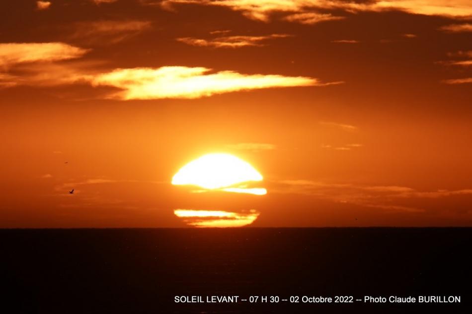 Photographe Claude Burillon : SOLEIL LEVANT OCTOBRE 2022