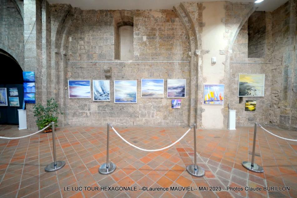 Photographe Claude Burillon : LE LUC Tour Hexagonale -- Laurence MAUVIEL -- Mai 2023