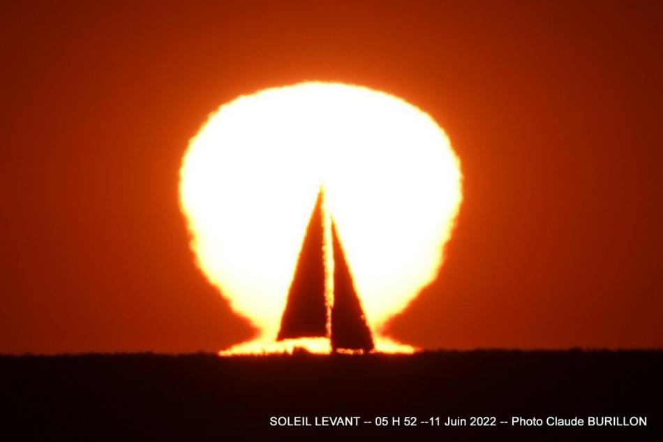 Photographe Claude Burillon : LEVER DE SOLEIL JUIN 2022
